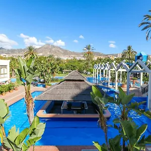 Homeforguest Beautiful With Sea Views In Benal Beach, Apartamento